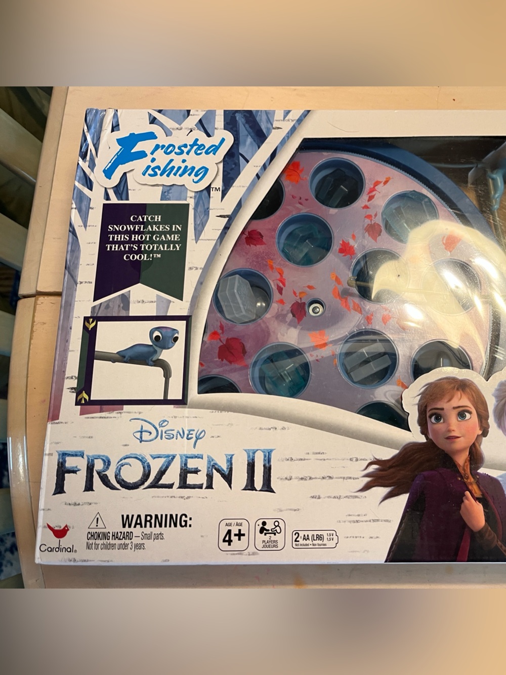 Disney Frozen II Frosted Fishing Game